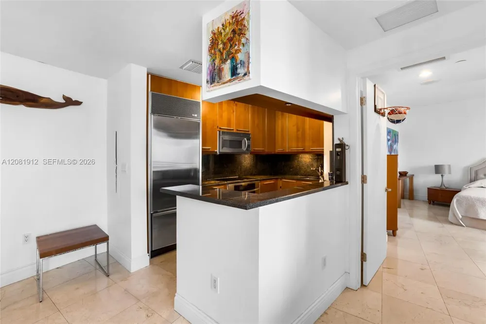 901 Brickell Key Blvd #1001 Miami, FL 33131