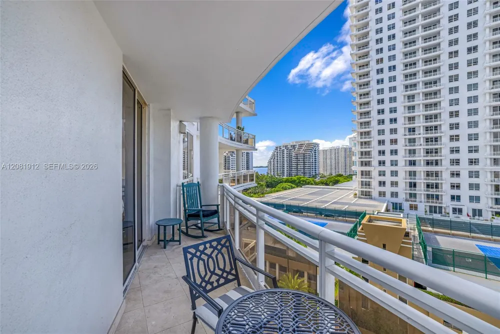 901 Brickell Key Blvd #1001 Miami, FL 33131