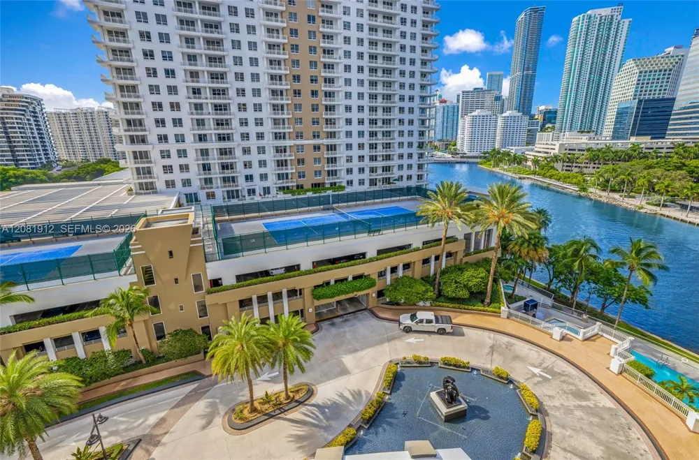 901 Brickell Key Blvd #1001 Miami, FL 33131