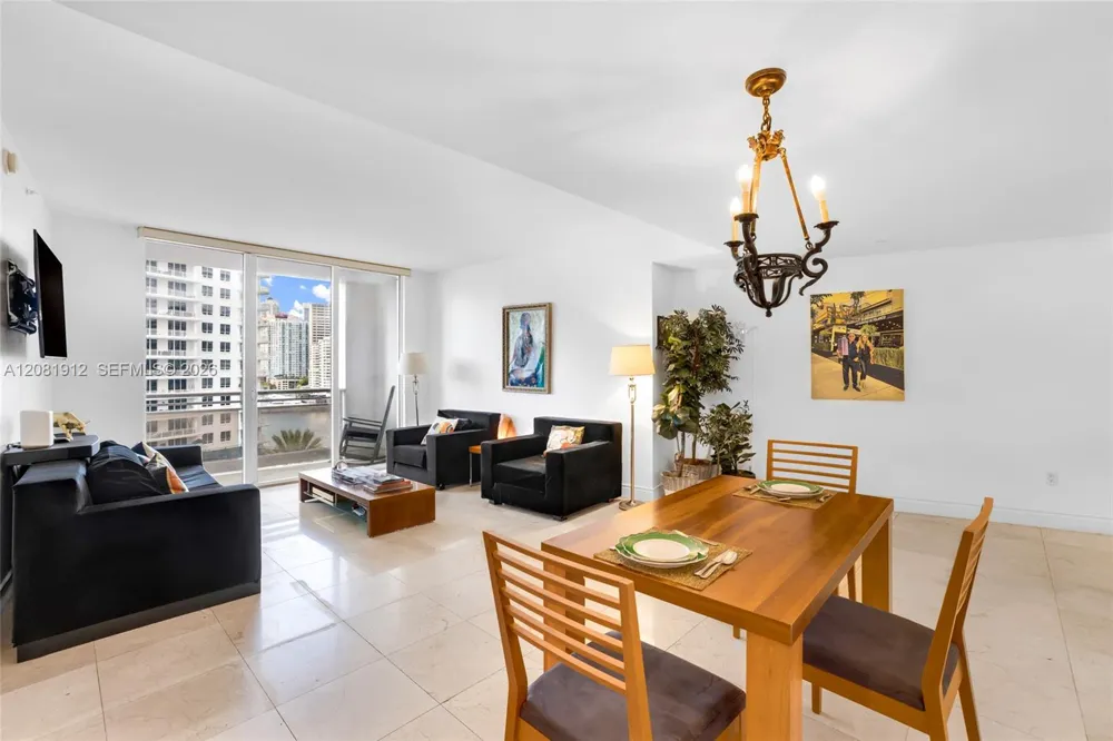 901 Brickell Key Blvd #1001 Miami, FL 33131