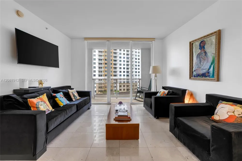 901 Brickell Key Blvd #1001 Miami, FL 33131