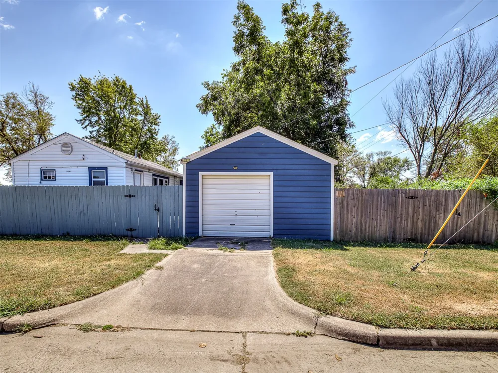 301 S Osage Dewey, OK 74029