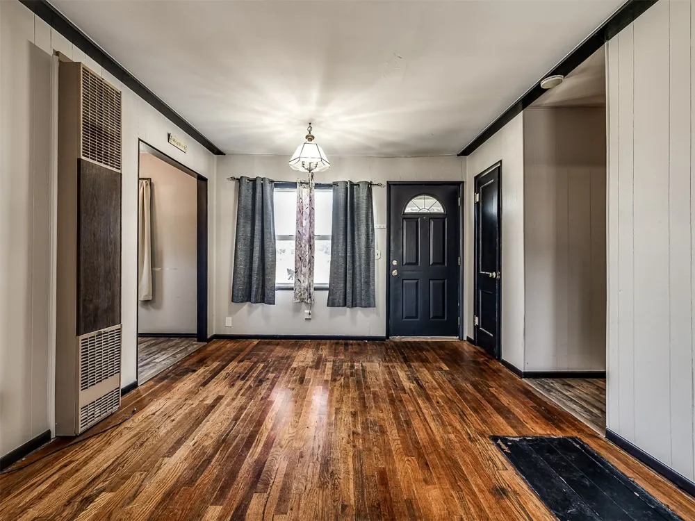 301 S Osage Dewey, OK 74029