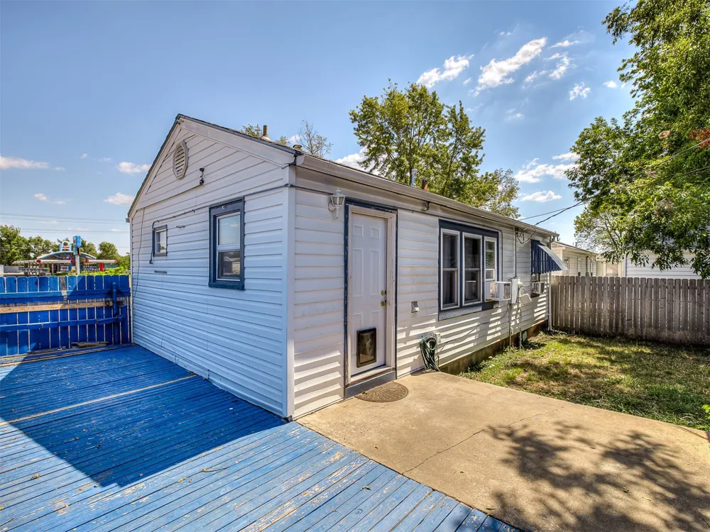 301 S Osage Dewey, OK 74029