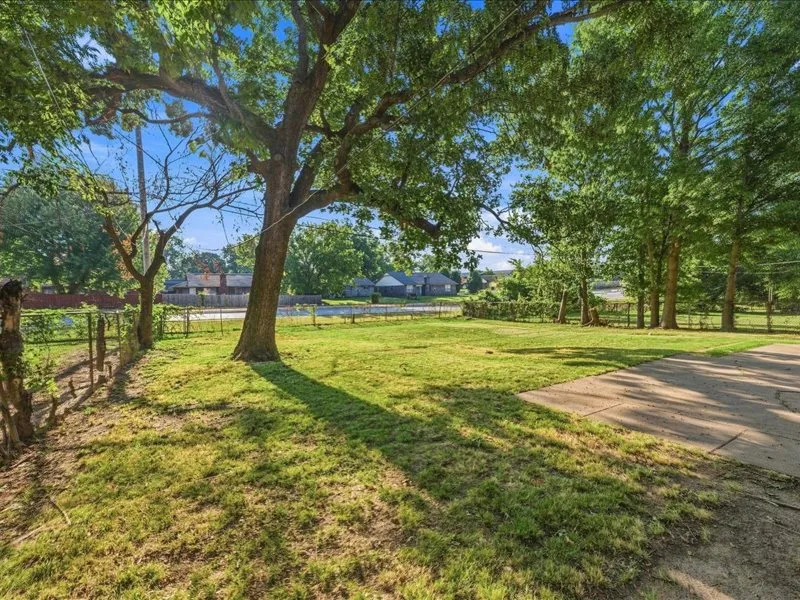 633 26th WestAvenue Tulsa, OK 74127