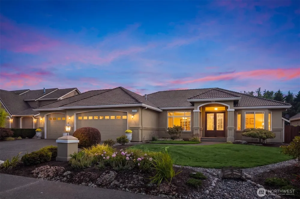 11821 SE 290th Place Auburn, WA 98092
