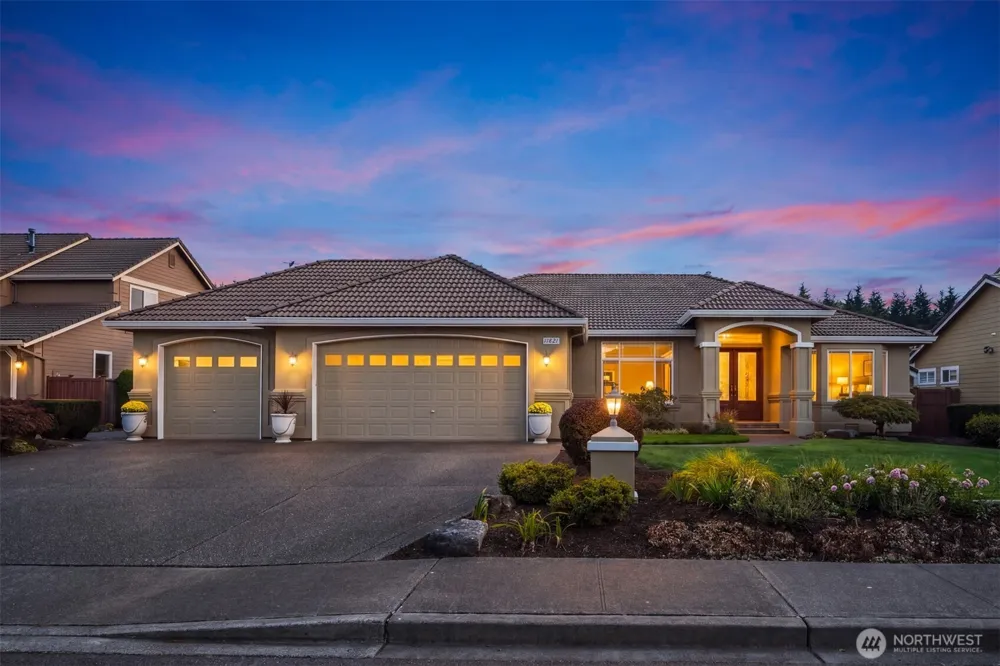 11821 SE 290th Place Auburn, WA 98092