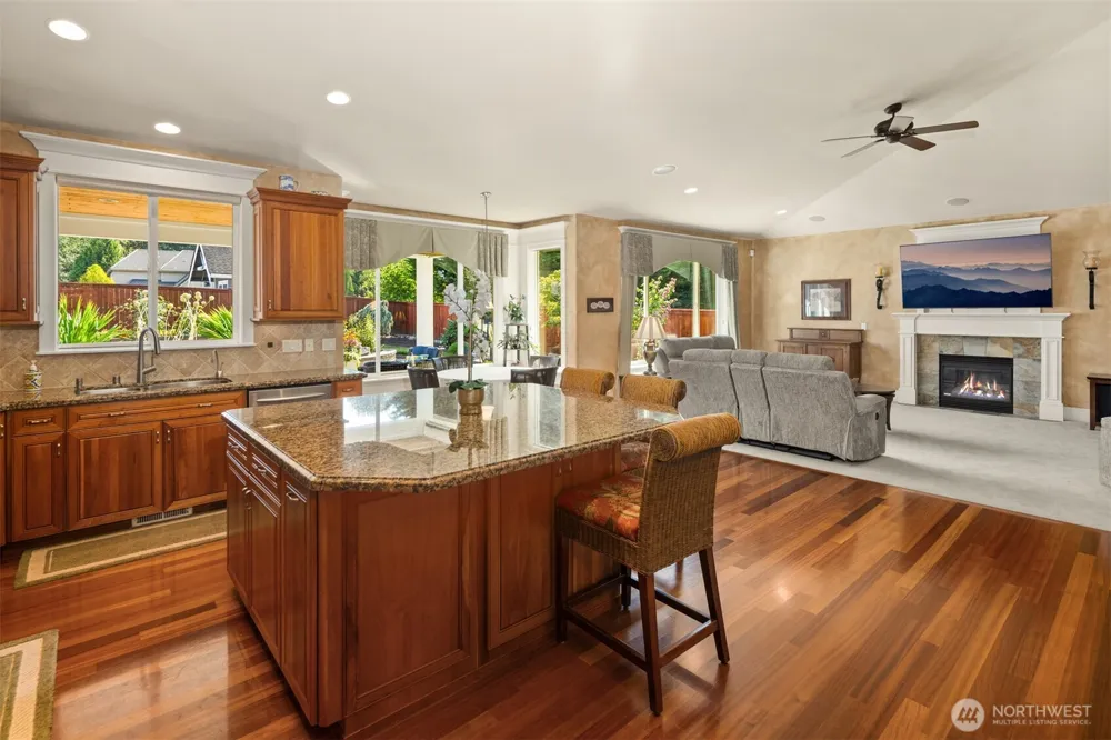 11821 SE 290th Place Auburn, WA 98092