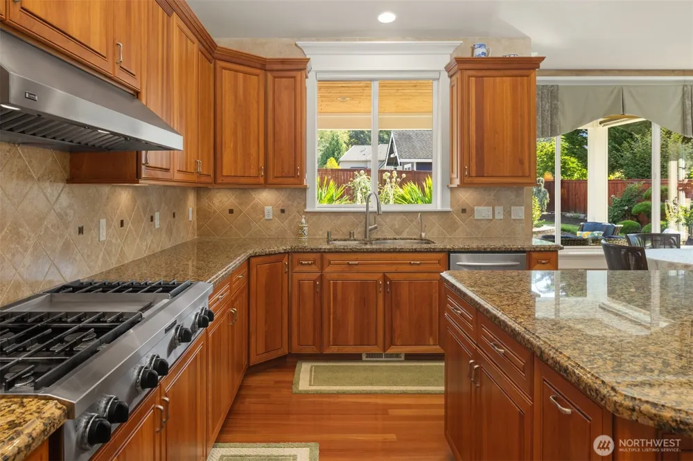 11821 SE 290th Place Auburn, WA 98092