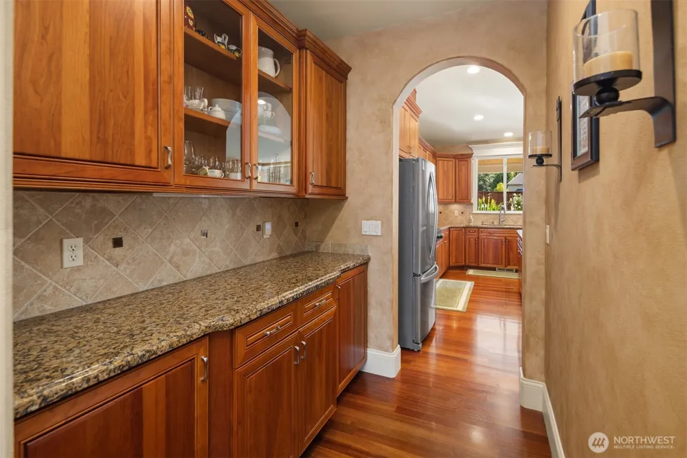 11821 SE 290th Place Auburn, WA 98092