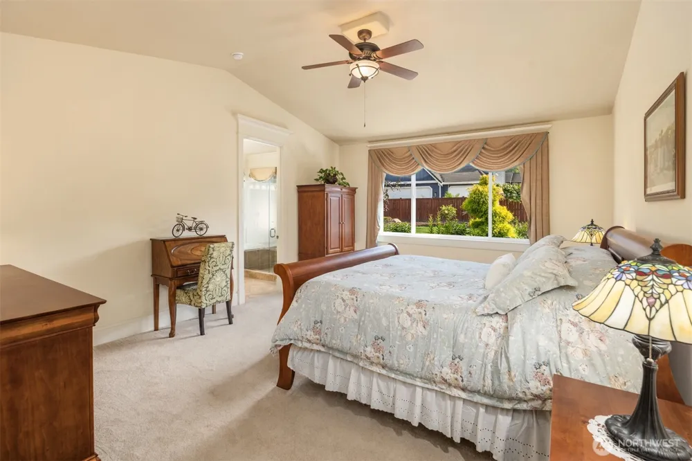 11821 SE 290th Place Auburn, WA 98092