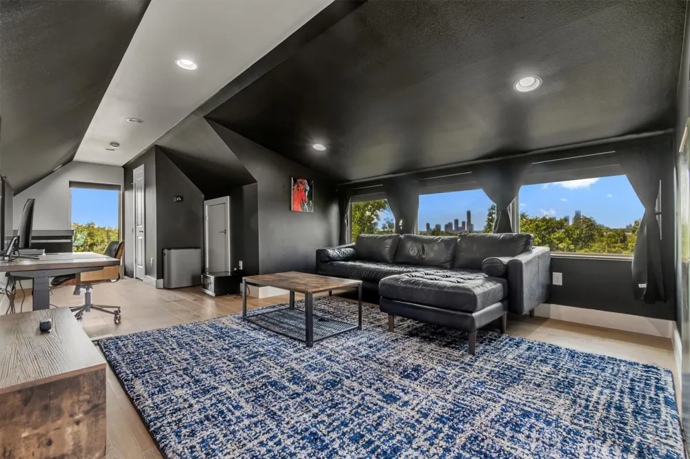 3010 E 18TH 1/2 STREET #A Austin, TX 78702
