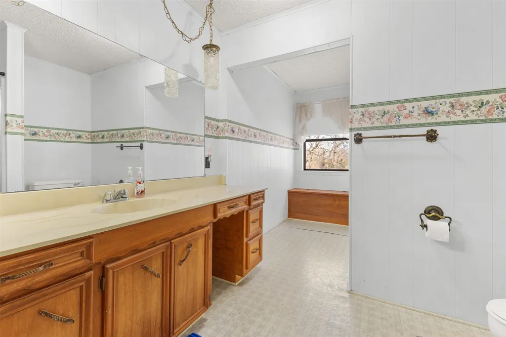 6024 FM 1870 Sulphur Springs, TX 75482