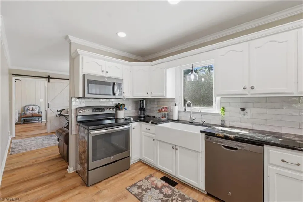 40 Candlewick Cove Drive Taylorsville, NC 28681