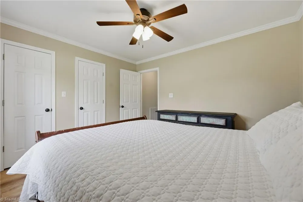40 Candlewick Cove Drive Taylorsville, NC 28681