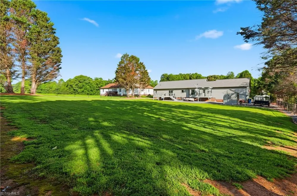 40 Candlewick Cove Drive Taylorsville, NC 28681