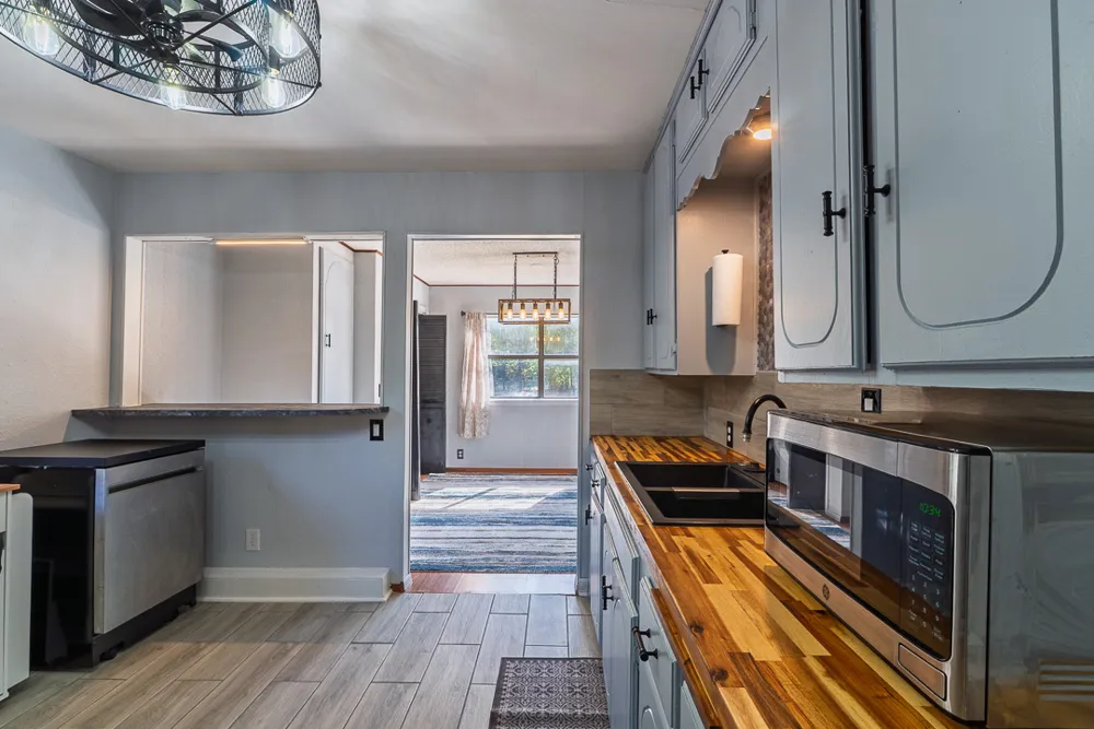 1406 Healdton Ardmore, OK 73401