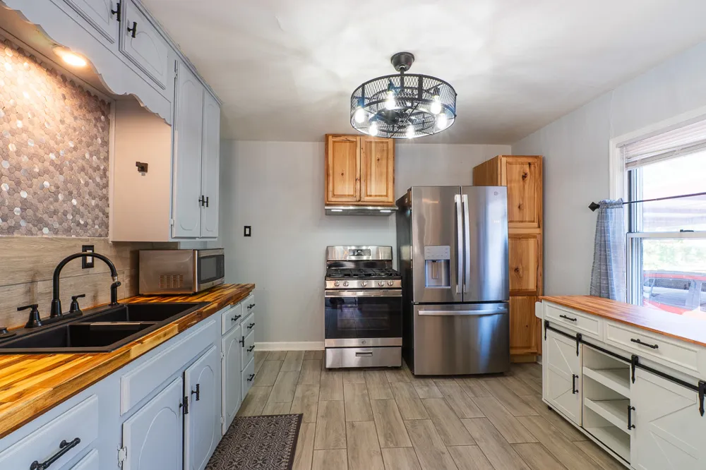 1406 Healdton Ardmore, OK 73401