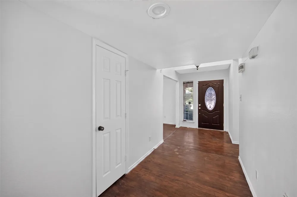 2914 Baron Drive Garland, TX 75040