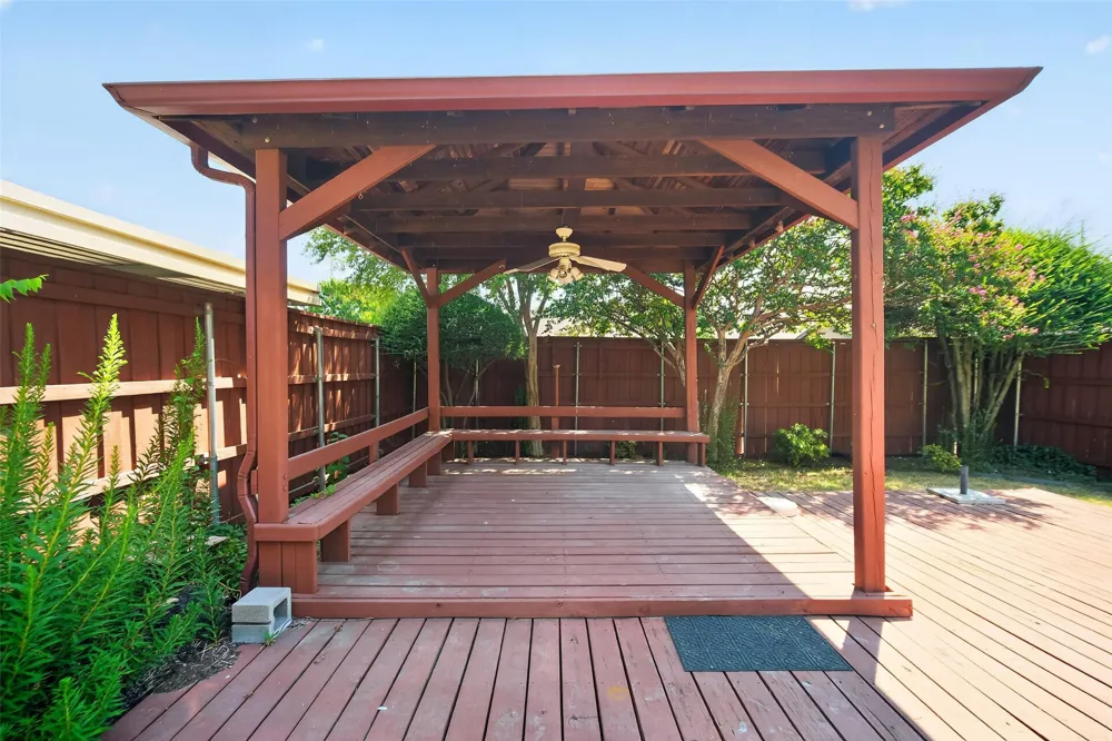 2914 Baron Drive Garland, TX 75040