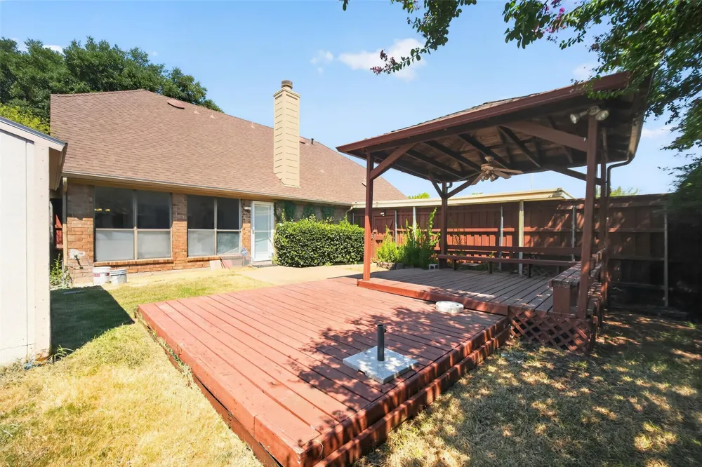 2914 Baron Drive Garland, TX 75040