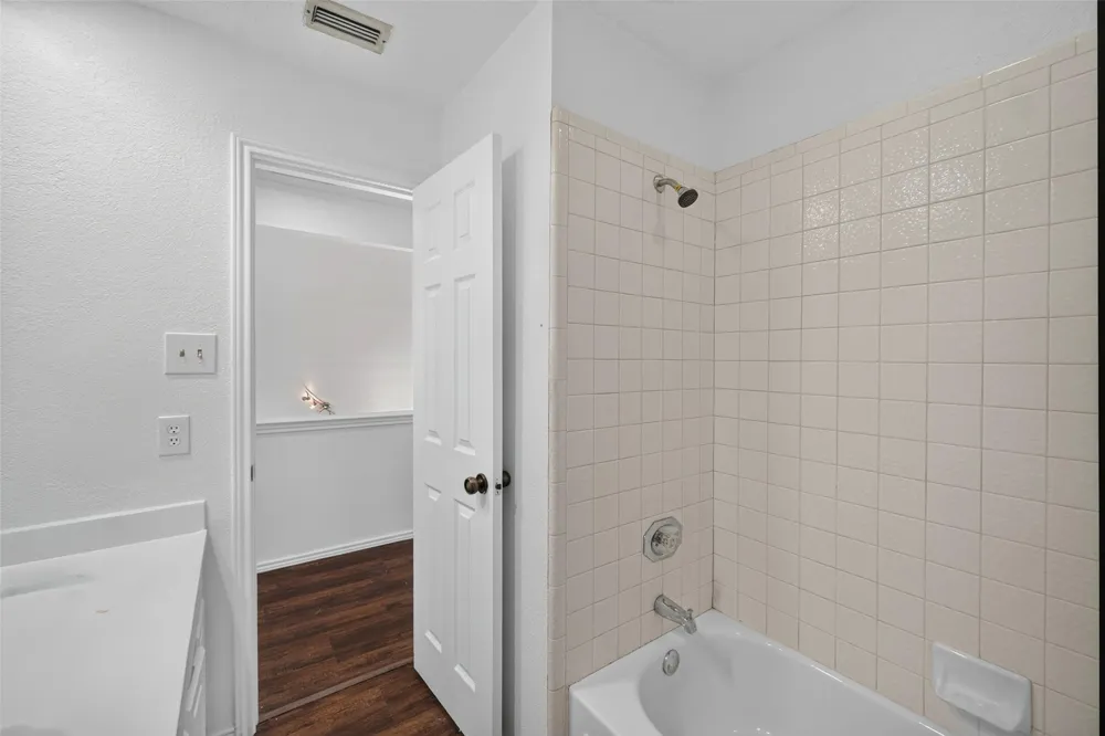 2914 Baron Drive Garland, TX 75040
