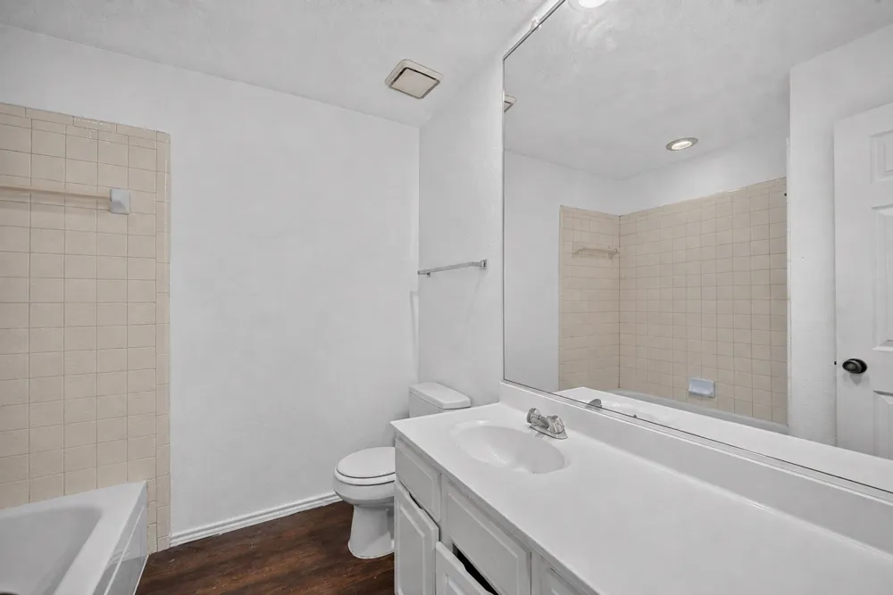 2914 Baron Drive Garland, TX 75040