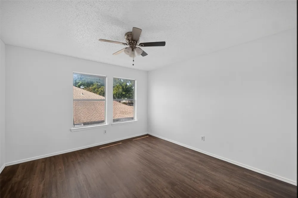 2914 Baron Drive Garland, TX 75040