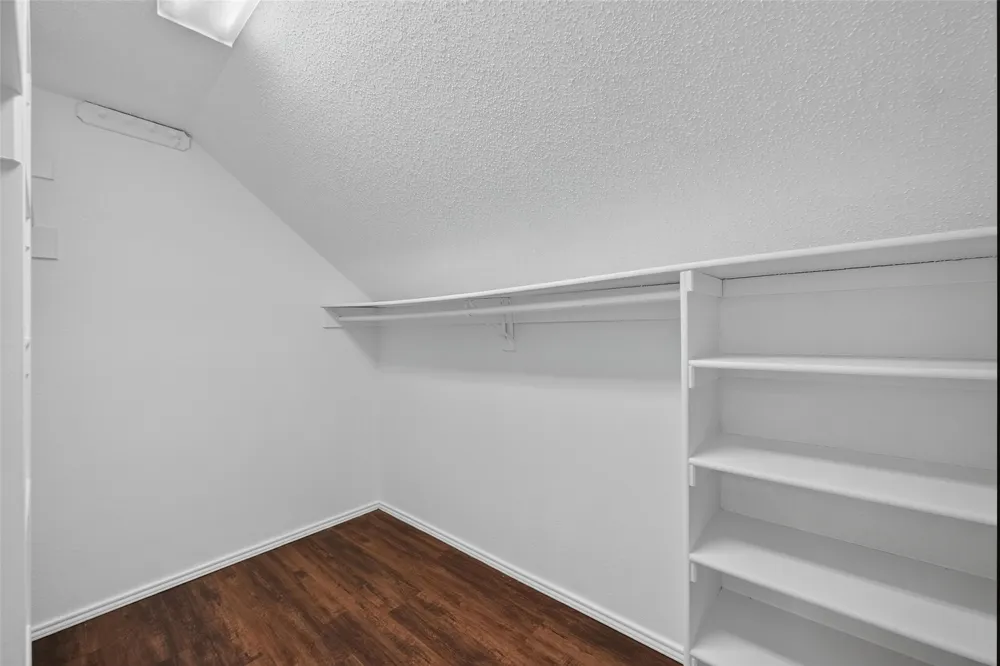 2914 Baron Drive Garland, TX 75040