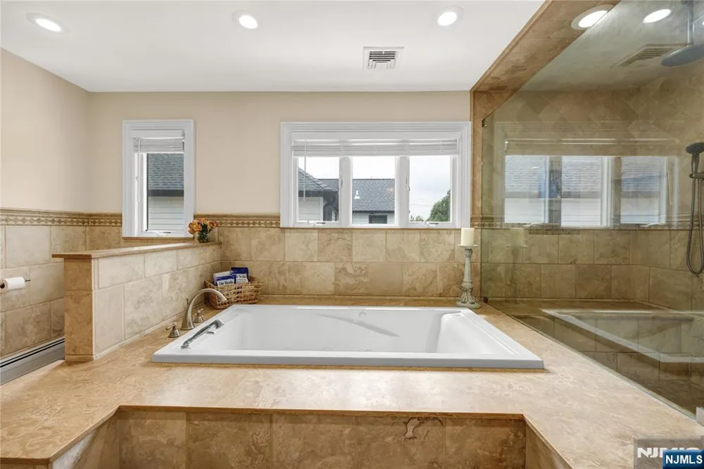 84 Vanderburgh Avenue Rutherford, NJ 07070