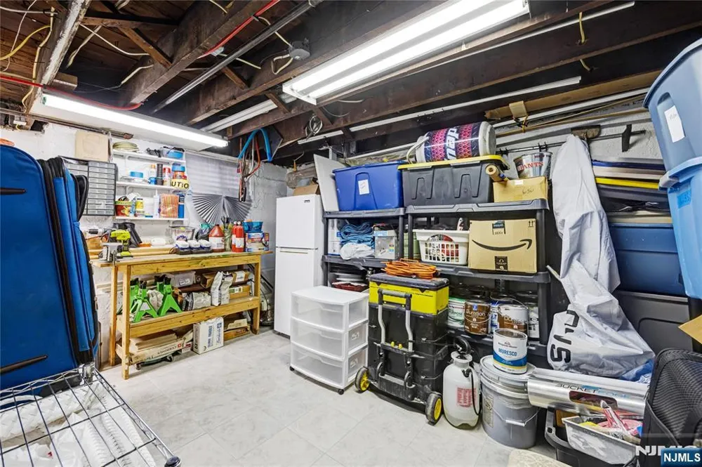 84 Vanderburgh Avenue Rutherford, NJ 07070