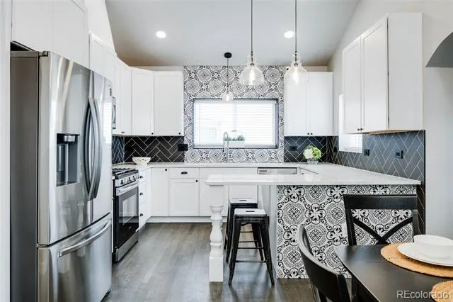 2615 W Caithness Place Denver, CO 80211