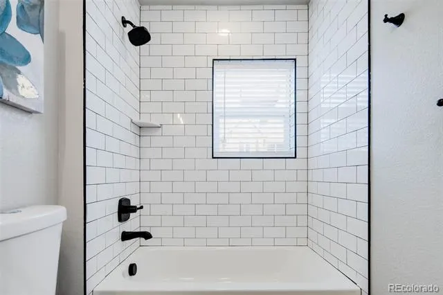 2615 W Caithness Place Denver, CO 80211