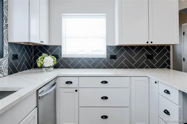 2615 W Caithness Place Denver, CO 80211