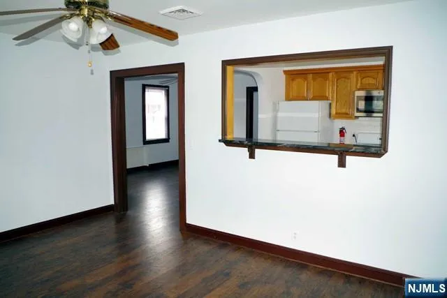 31 Brook Avenue 2 Wallington, NJ 07057