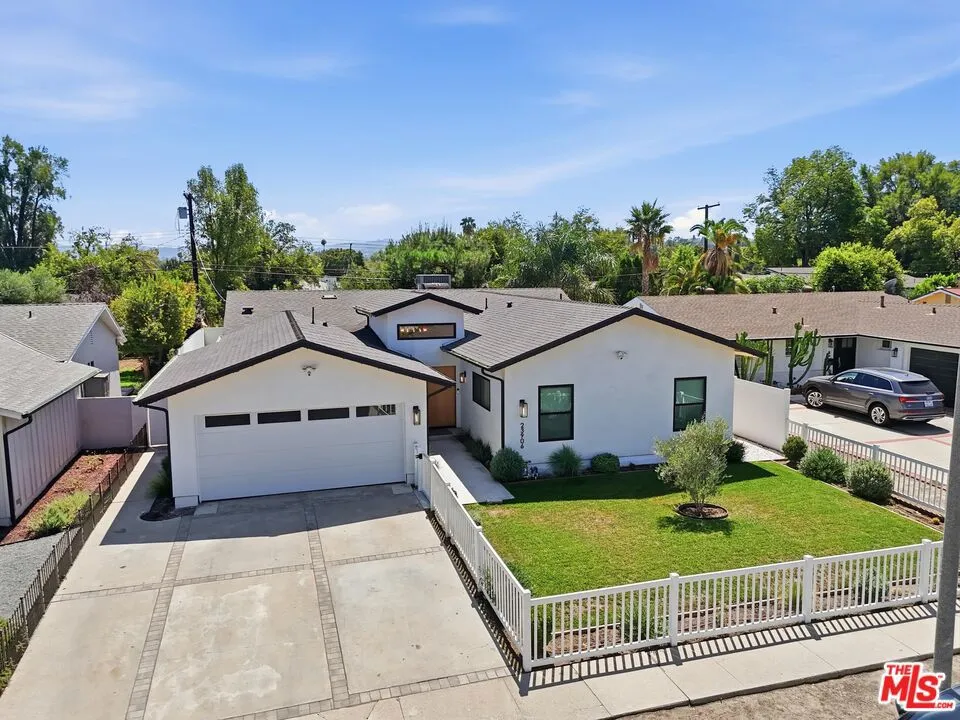 23906 Mobile Street Los Angeles, CA 91307