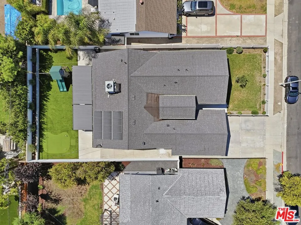23906 Mobile Street Los Angeles, CA 91307