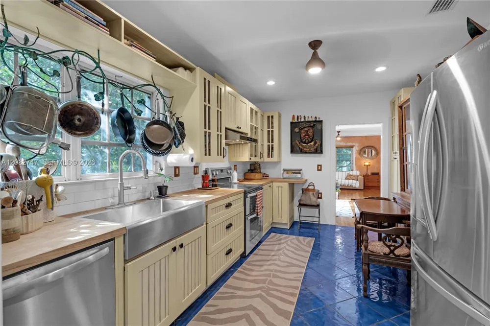 540 Majorca Ave Coral Gables, FL 33134