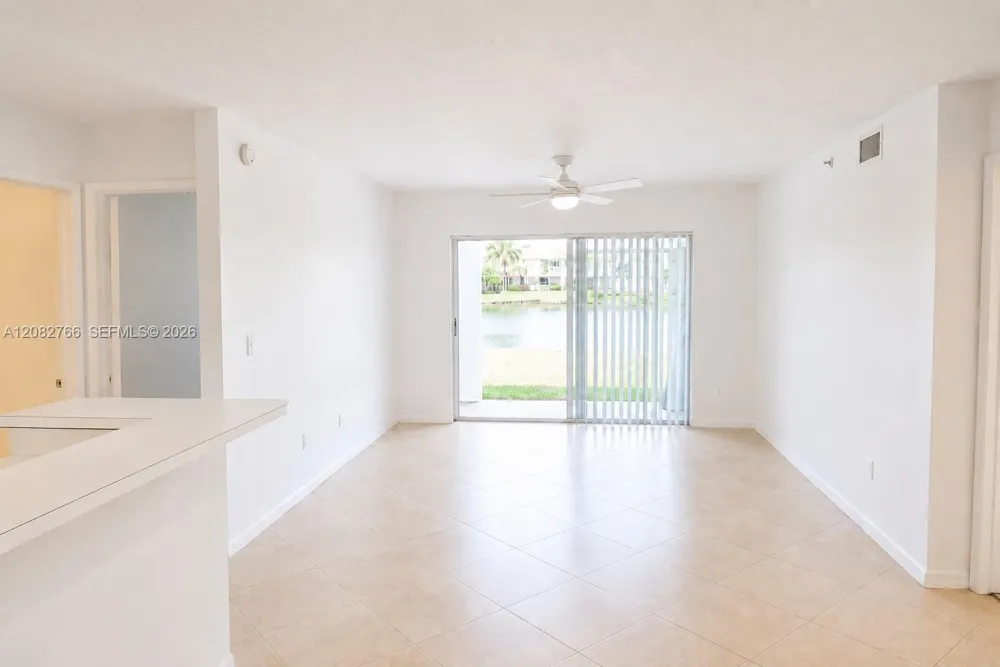 2600 S University Dr #110 Davie, FL 33328