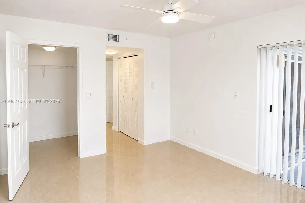 2600 S University Dr #110 Davie, FL 33328