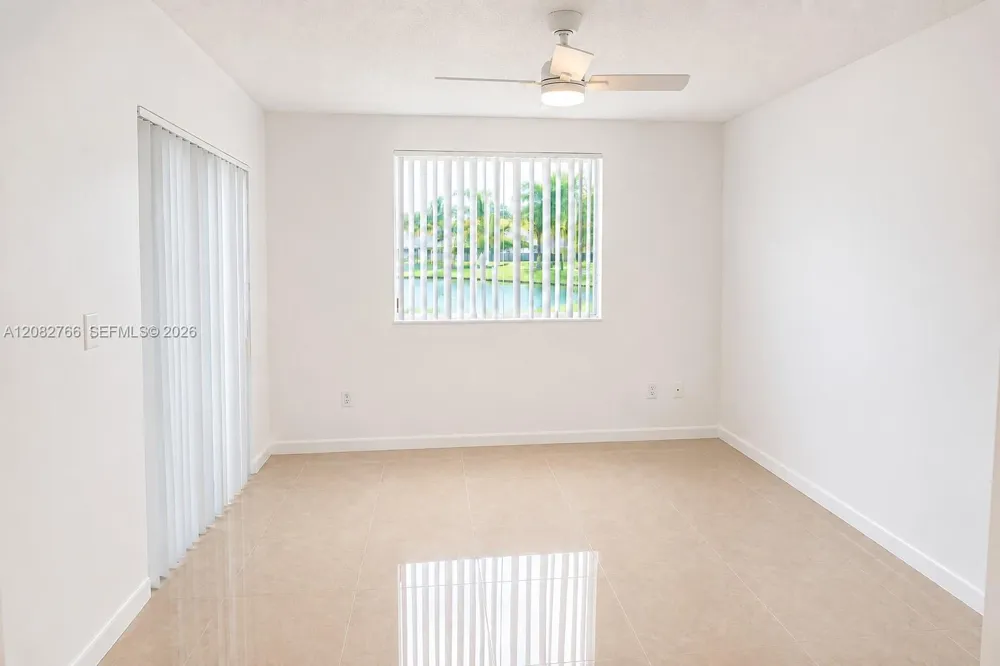 2600 S University Dr #110 Davie, FL 33328