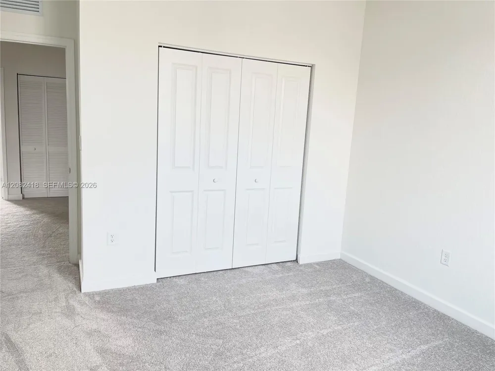 1427 1427 SE 7 TER #1427 Homestead, FL 33034