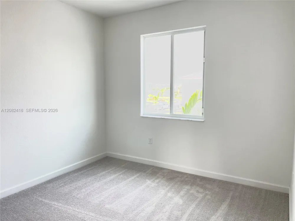 1427 1427 SE 7 TER #1427 Homestead, FL 33034
