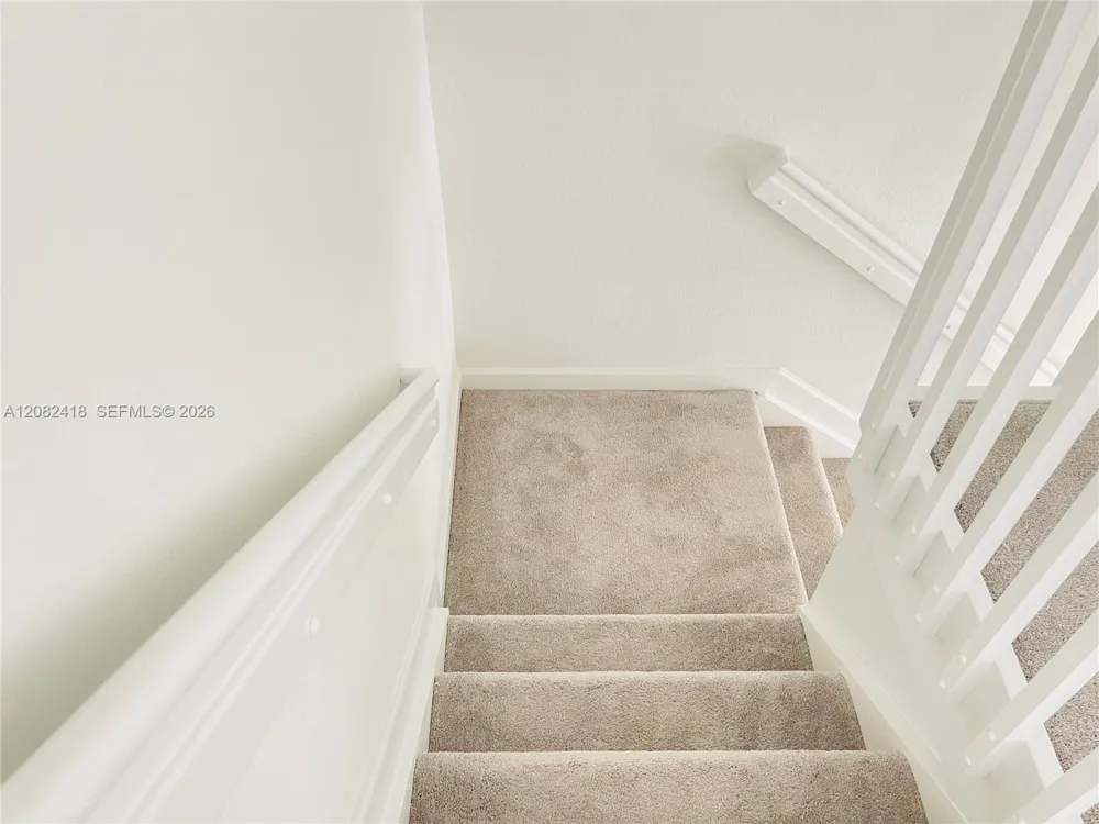 1427 1427 SE 7 TER #1427 Homestead, FL 33034