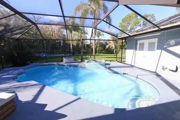 549 SE CLIFF ROAD Port St. Lucie, FL 34984