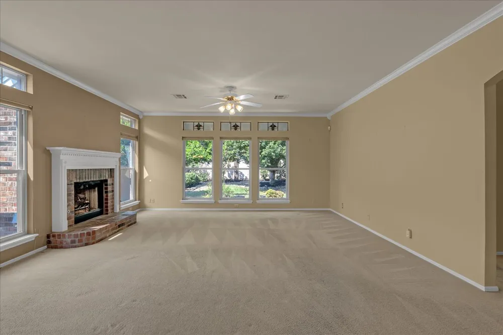 10028 S 89th East Avenue Tulsa, OK 74133