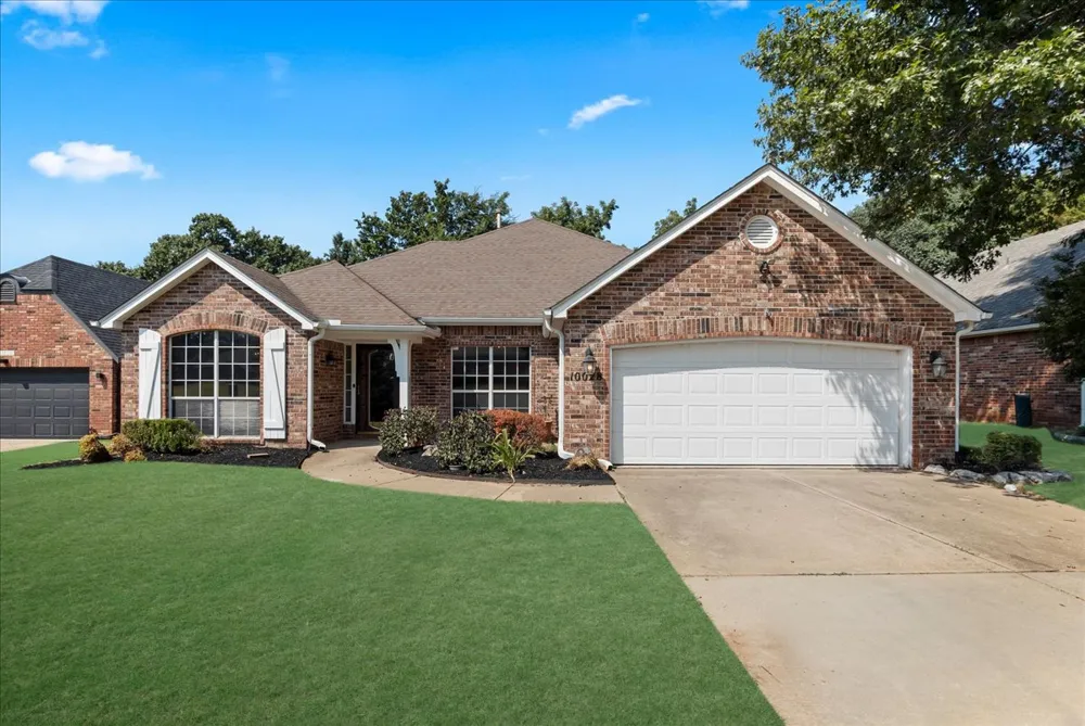 10028 S 89th East Avenue Tulsa, OK 74133