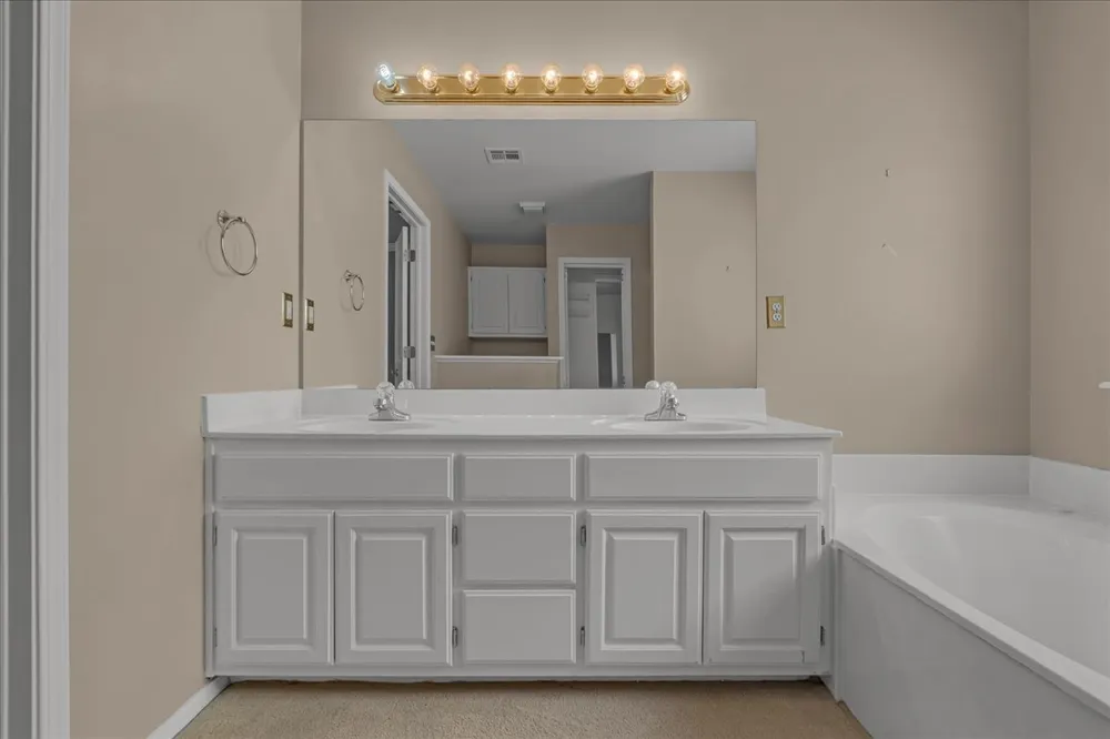 10028 S 89th East Avenue Tulsa, OK 74133