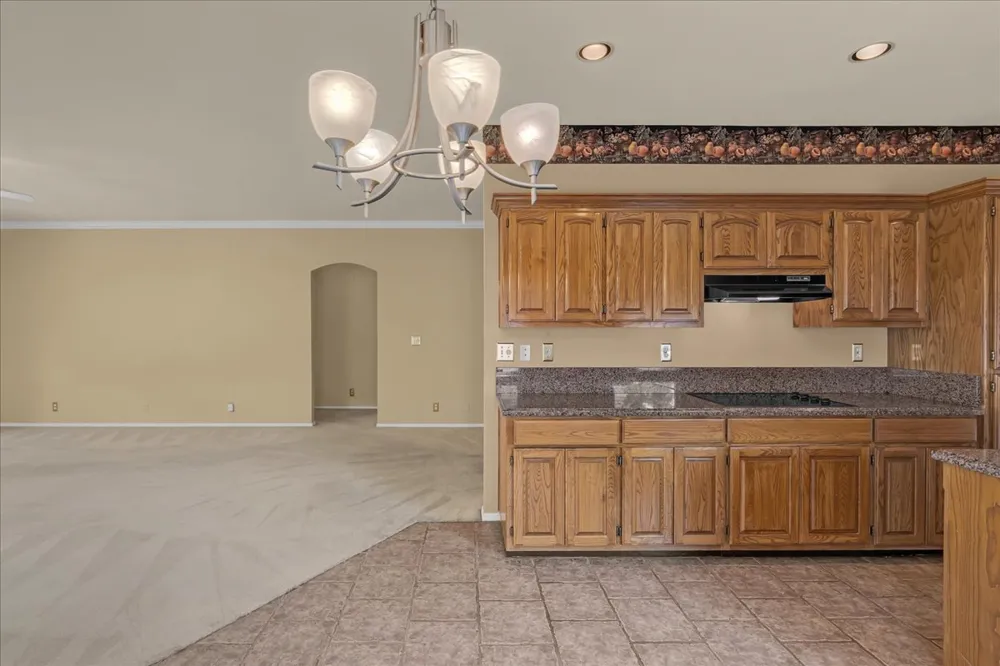 10028 S 89th East Avenue Tulsa, OK 74133