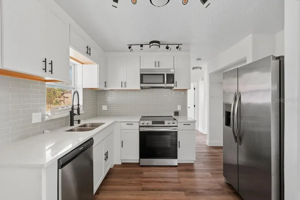 9517 MARLINTON LANE Port Richey, FL 34668